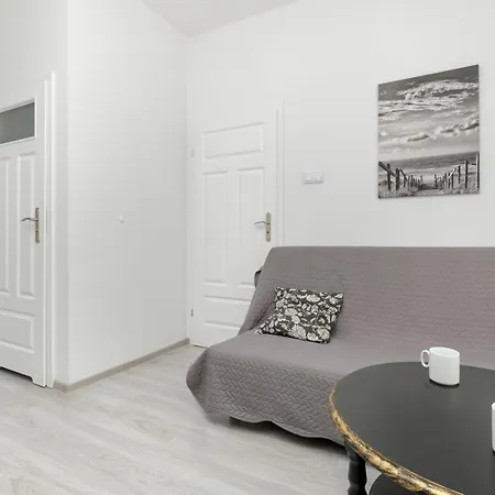דירה Z Parkingiem Tylko 8 Minut Spaceru Od Morza By Renters *