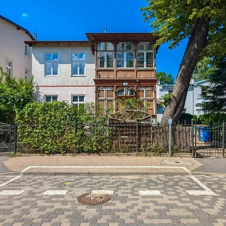 Z Parkingiem Tylko 8 Minut Spaceru Od Morza By Renters *