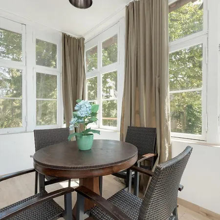 דירה Z Parkingiem Tylko 8 Minut Spaceru Od Morza By Renters *